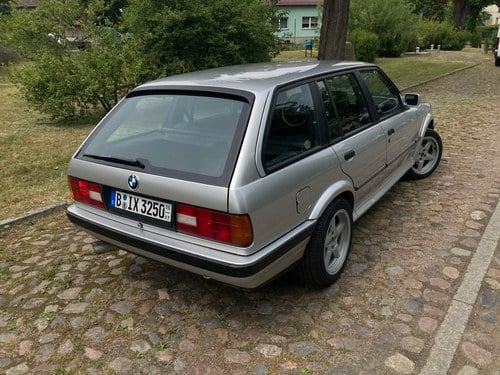 1990 BMW 325iX Touring Manual E30 For Sale (picture 10 of 197)