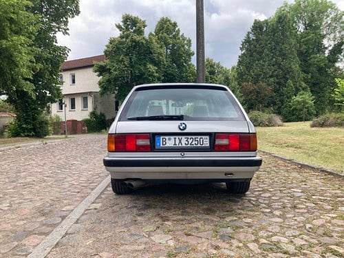 1990 BMW 325iX Touring Manual E30 For Sale (picture 13 of 197)