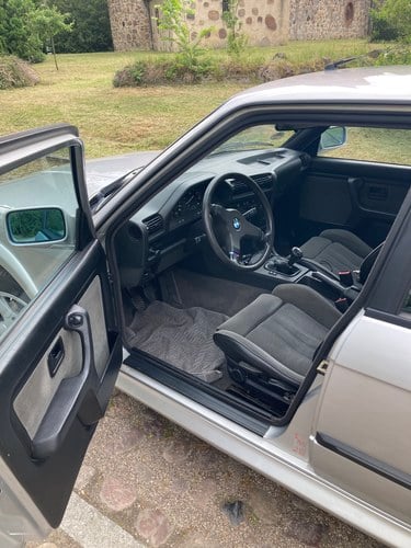 1990 BMW 325iX Touring Manual E30 For Sale (picture 36 of 197)
