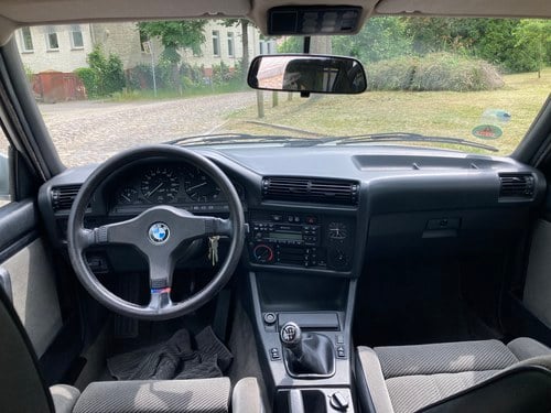 1990 BMW 325iX Touring Manual E30 For Sale (picture 35 of 197)