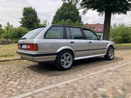 1990 BMW 325iX Touring Manual E30 For Sale (picture 23 of 197)