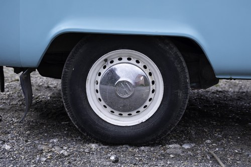 1973 Volkswagen T2 Camper Van RHD For Sale (picture 12 of 151)