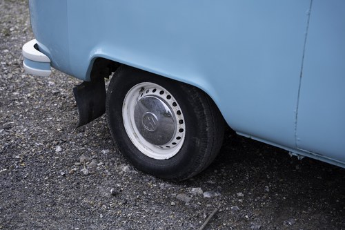 1973 Volkswagen T2 Camper Van RHD For Sale (picture 89 of 151)