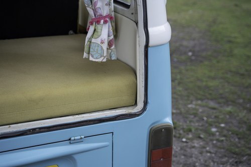 1973 Volkswagen T2 Camper Van RHD For Sale (picture 84 of 151)