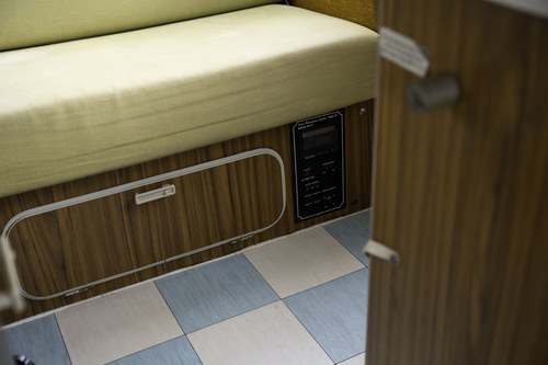 1973 Volkswagen T2 Camper Van RHD For Sale (picture 40 of 151)