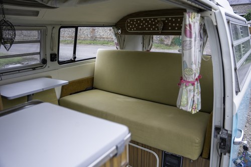1973 Volkswagen T2 Camper Van RHD For Sale (picture 44 of 151)