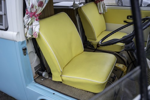 1973 Volkswagen T2 Camper Van RHD For Sale (picture 75 of 151)