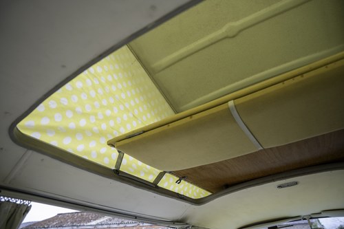 1973 Volkswagen T2 Camper Van RHD For Sale (picture 79 of 151)