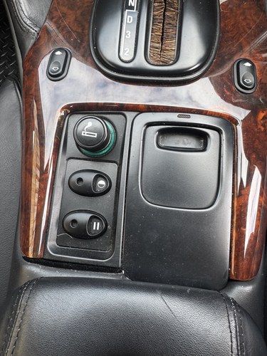 1998 Aston Martin DB7 3.2L Supercharged - Drive Dynamics Te koop (foto 25 van 73)