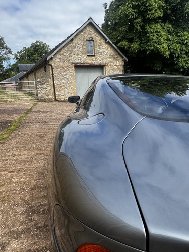 1998 Aston Martin DB7 3.2L Supercharged - Drive Dynamics Te koop (foto 48 van 73)