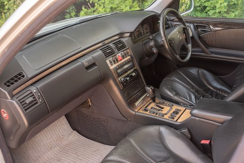 2000 Mercedes-Benz E55 AMG W210 En venta (imagen 49 de 141)