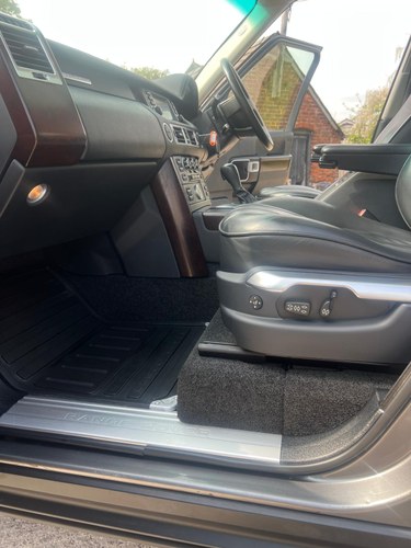2008 Land Rover Range Rover Vogue TDV8 Te koop (foto 30 van 84)