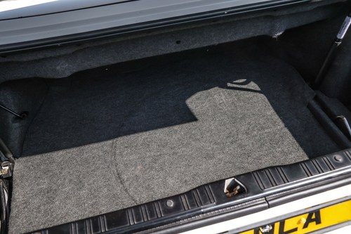 1991 BMW E30 325i Convertible Manual In vendita (immagine 32 di 133)