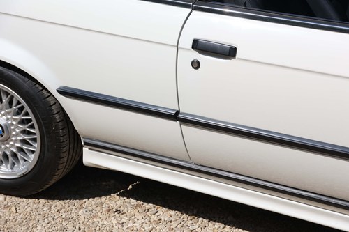 1991 BMW E30 325i Convertible Manual In vendita (immagine 91 di 133)