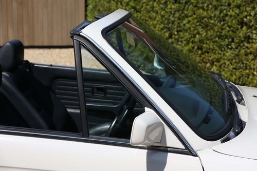 1991 BMW E30 325i Convertible Manual In vendita (immagine 102 di 133)