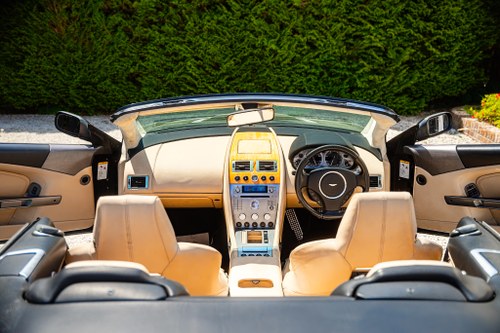 2007 Aston Martin DB9 Volante In vendita (immagine 34 di 125)