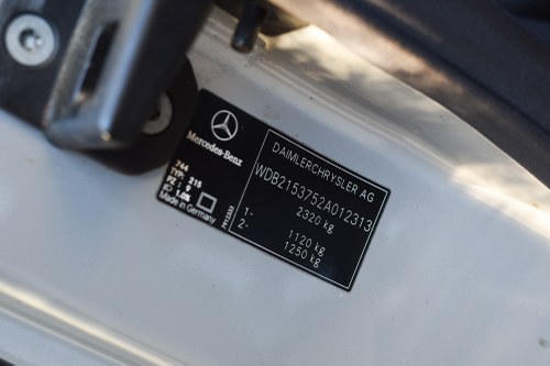 2001 Mercedes-Benz CL55 AMG F1 Limited Edition Te koop (foto 38 van 162)