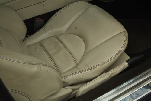 2005 Jaguar XK8 4.2S ‘White Badge’ X100 till salu (bild 65 av 207)