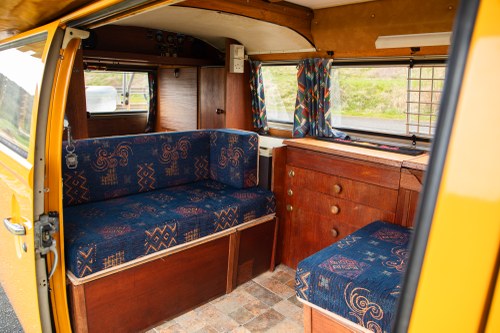 1977 Volkswagen Type 2 Bay Window Camper Conversion 2.0-litre à venda (imagem 102 de 163)