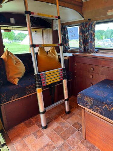 1977 Volkswagen Type 2 Bay Window Camper Conversion 2.0-litre à venda (imagem 108 de 163)