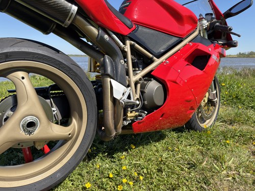 1998 Ducati 916 SPS à venda (imagem 25 de 77)