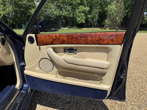 2002 Bentley Arnage R Te koop (foto 67 van 171)