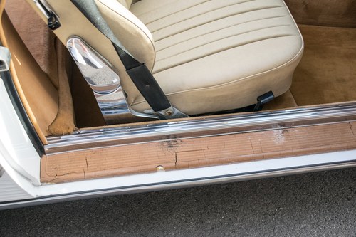 1986 Mercedes-Benz 560 SL R107 à vendre (picture 27 of 201)