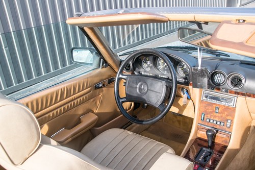 1986 Mercedes-Benz 560 SL R107 à vendre (picture 35 of 201)
