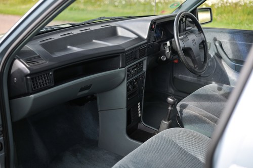 1988 Vauxhall Astra 1.3L GL Mk2 In vendita (immagine 38 di 156)
