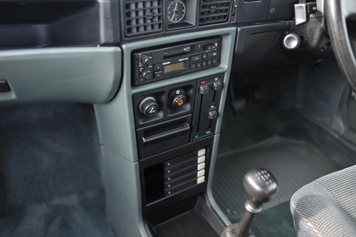 1988 Vauxhall Astra 1.3L GL Mk2 In vendita (immagine 41 di 156)