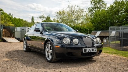 Jaguar S-Type R
