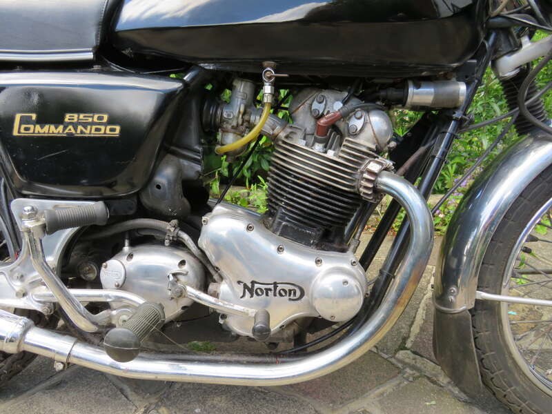 1974 Norton Commando 850