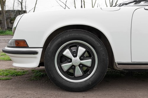 1973 Porsche 911T 2.4 till salu (bild 11 av 263)