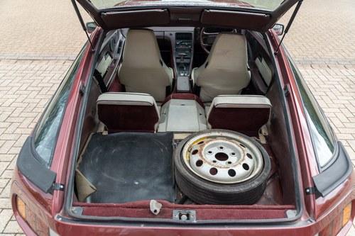 1986 Porsche 928 zum Verkauf (Bild 14 von 114)