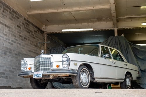 1968 Mercedes-Benz 280 SE W108 à vendre (picture 3 of 176)