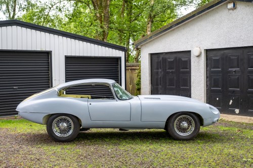 1971 Jaguar E-Type Series II 4.2 FHC RHD For Sale (picture 3 of 153)