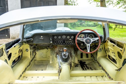 1971 Jaguar E-Type Series II 4.2 FHC RHD For Sale (picture 26 of 153)