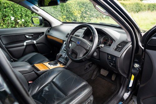 2007 Volvo XC90 SE V8 4.4 AWD à venda (imagem 4 de 230)