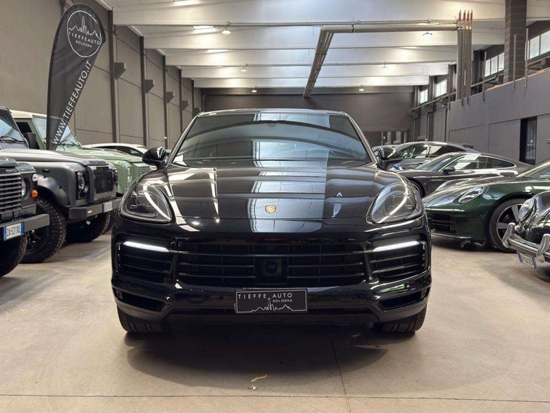2019 Porsche Cayenne - 2 2019 Porsche Cayenne - 2