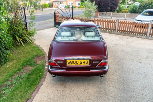 1998 Daimler Super V8 till salu (bild 20 av 202)