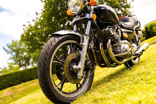 1982 Suzuki GS1100G till salu (bild 33 av 67)