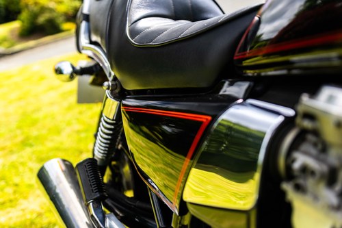 1982 Suzuki GS1100G till salu (bild 39 av 67)