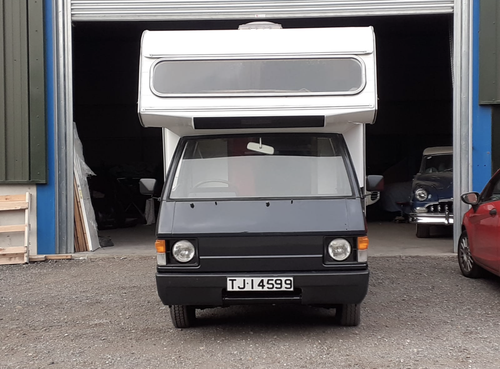 1984 Mitsubishi L300 Camper à vendre (picture 4 of 41)