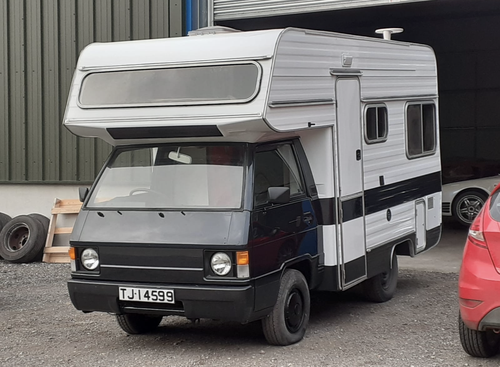 1984 Mitsubishi L300 Camper à vendre (picture 2 of 41)