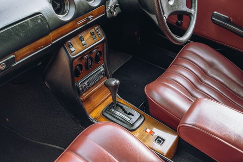 1983 Mercedes-Benz 300D W123 Automatic à venda (imagem 46 de 147)