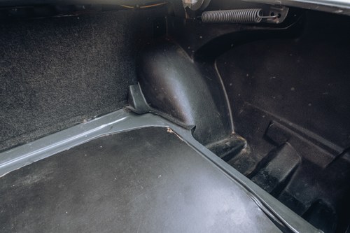 1983 Mercedes-Benz 300D W123 Automatic à venda (imagem 88 de 147)
