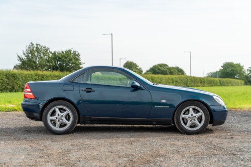 1999 Mercedes-Benz SLK 230 Kompressor Auto à venda (imagem 16 de 139)