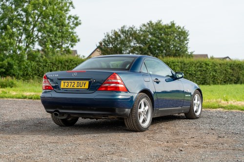 1999 Mercedes-Benz SLK 230 Kompressor Auto à venda (imagem 17 de 139)