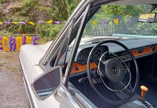 1973 Mercedes-Benz 280 CE W114 – Manual Gearbox à vendre (picture 14 of 101)