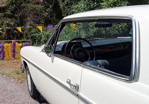 1973 Mercedes-Benz 280 CE W114 – Manual Gearbox à vendre (picture 57 of 101)